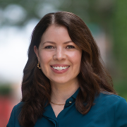 Jessica Howard headshot